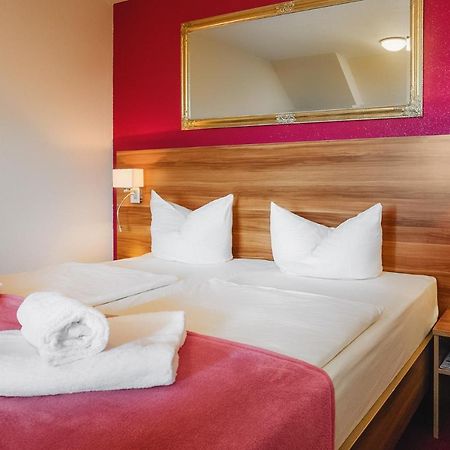 Hotel Mira Mare Heiligenhafen Zewnętrze zdjęcie