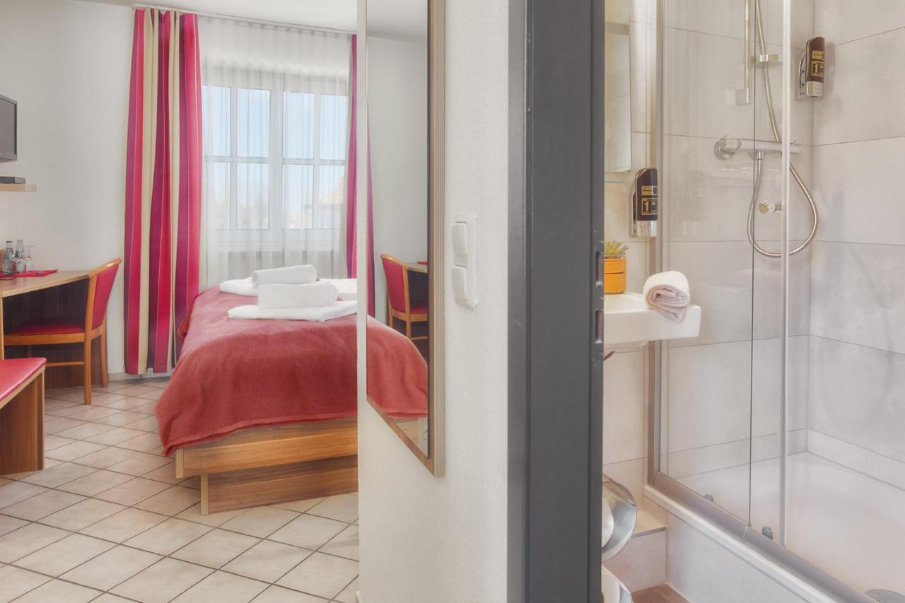 Hotel Mira Mare Heiligenhafen Zewnętrze zdjęcie